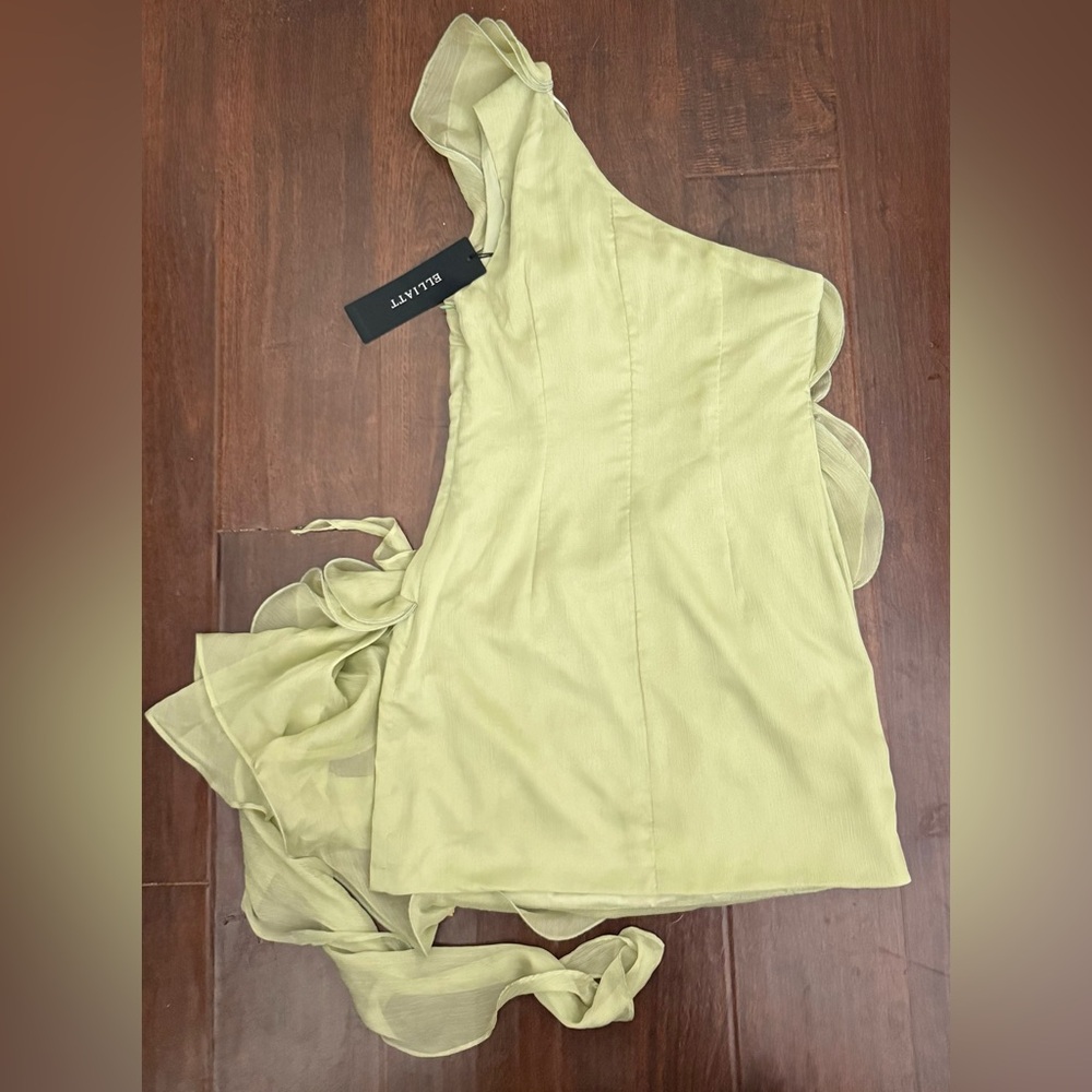 NWT Elliatt Poppy One Shoulder Ruffle Mini Dress in Light Green Size S - Picture 11 of 15